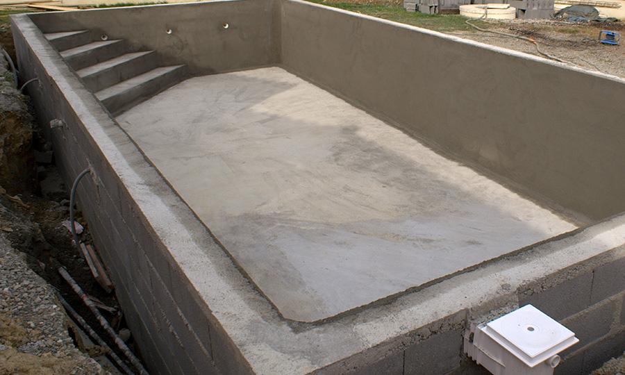 piscine en béton